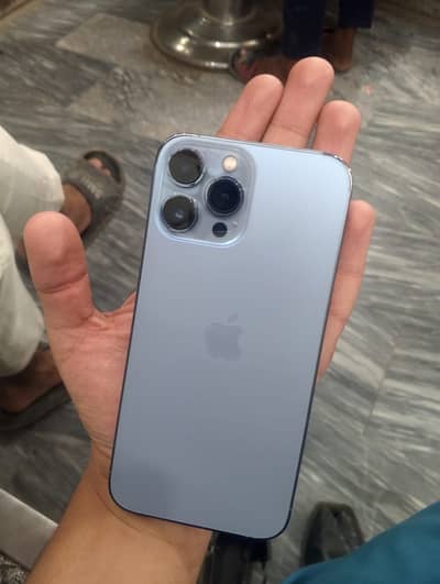 Apple iPhone 13 Pro Max, Memory 256GB, BH92%, Official PTA Approved.