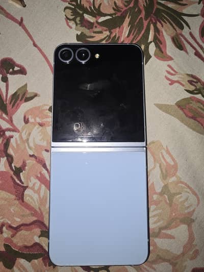 Samsung Mobile Z Flip 6