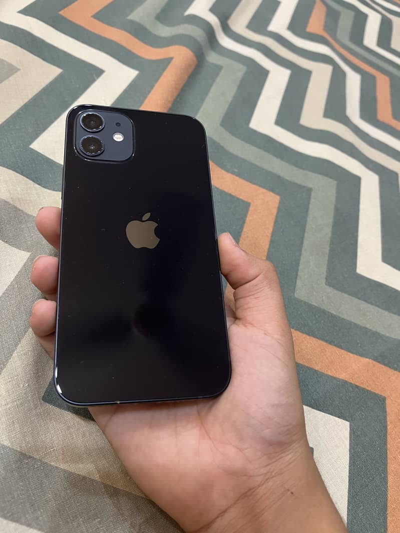 Apple iPhone 12 5