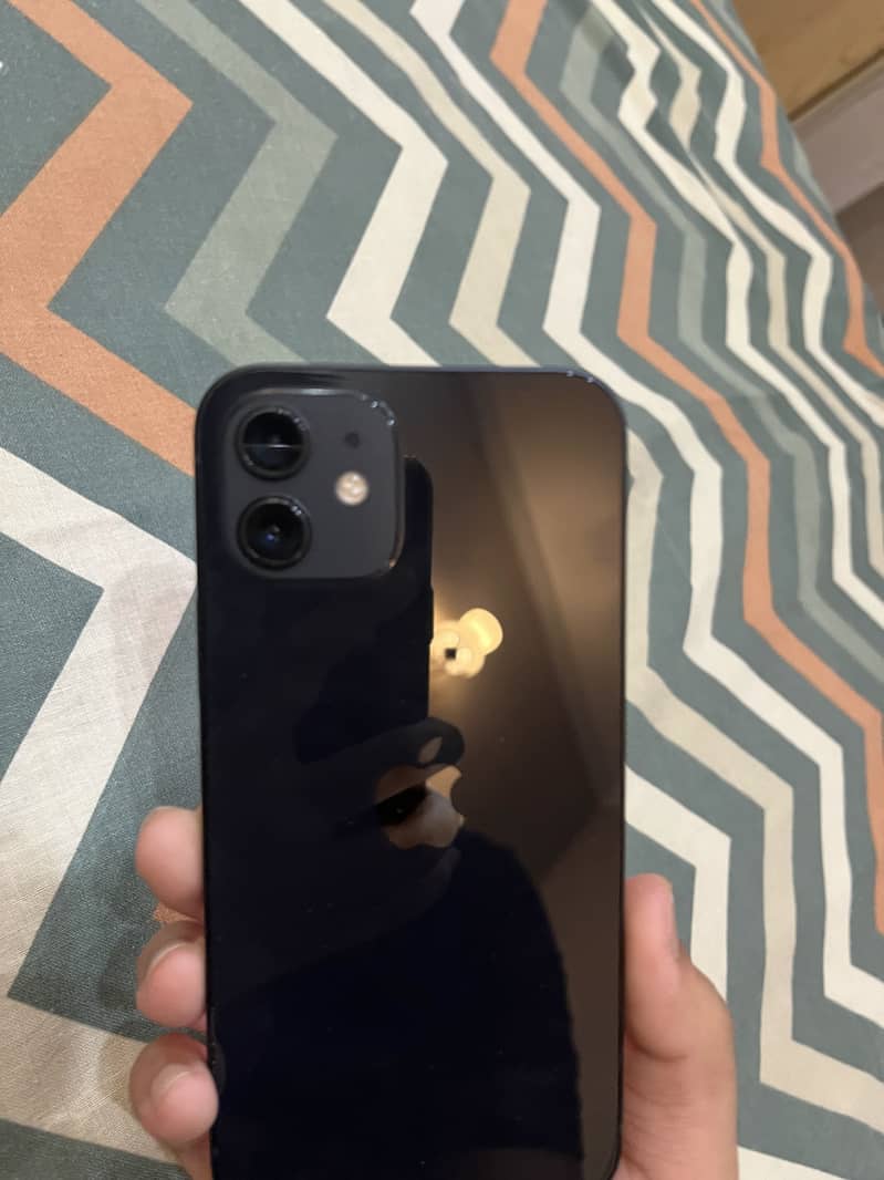 Apple iPhone 12 16