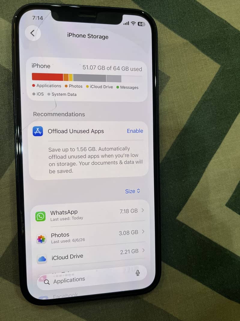 Apple iPhone 12 18