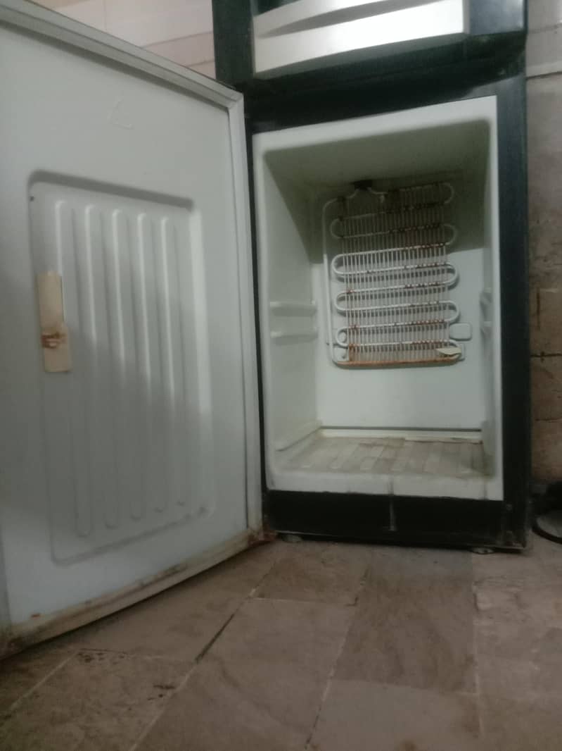 Dispenser 3