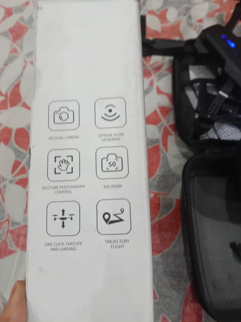 Drone E88 5