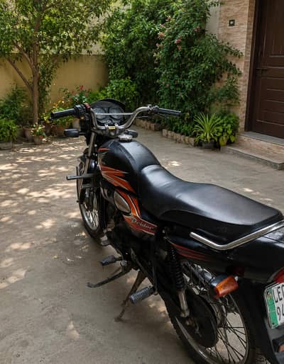 "Motorcycle Ownership/Title for Sale – Complete Documents Available"