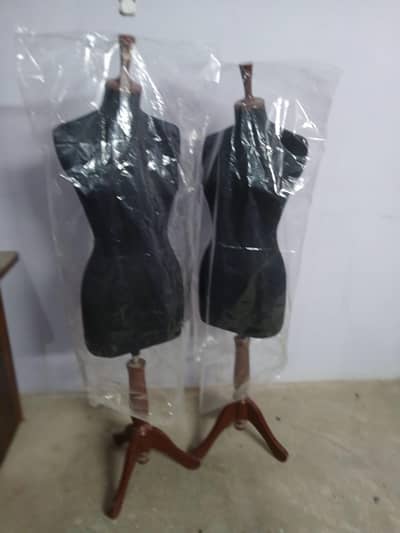 women mannequin dress