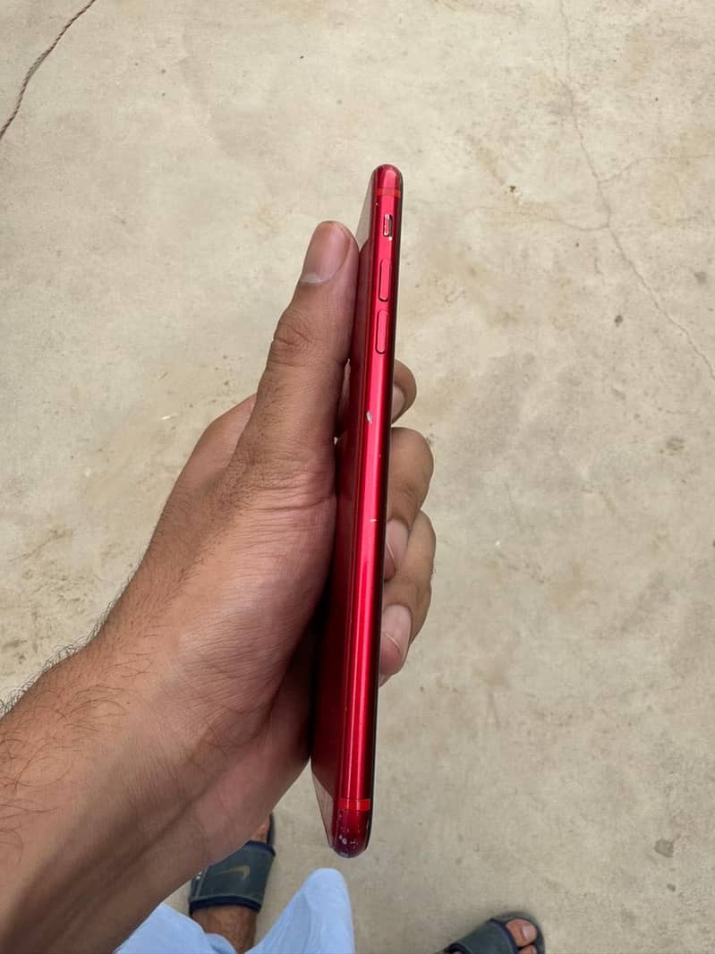 Apple iPhone 8 Plus 1