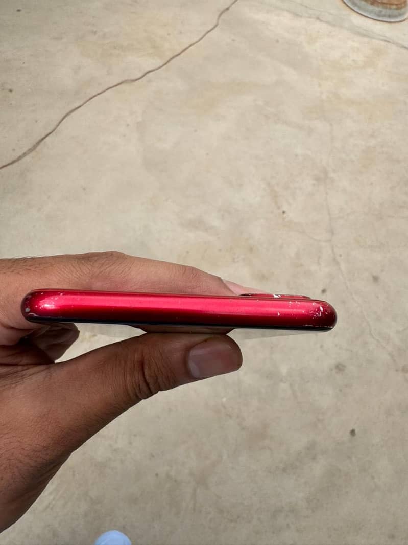 Apple iPhone 8 Plus 3