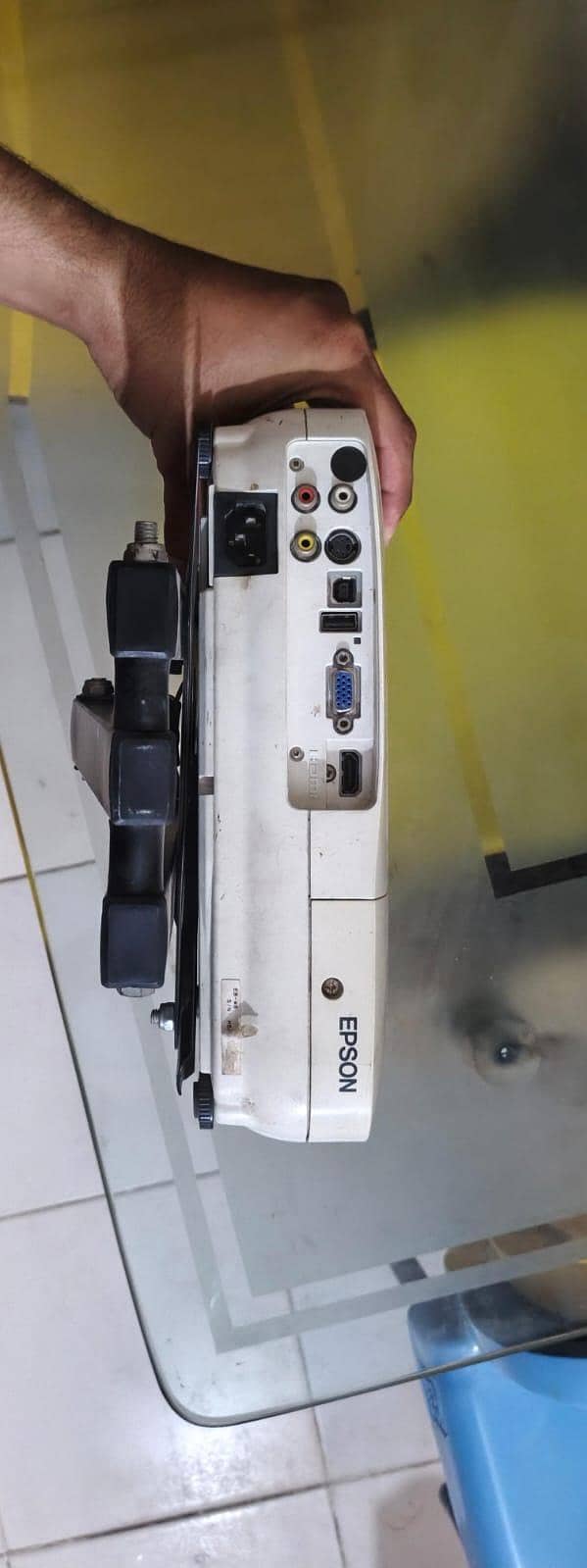 Epson projector 4