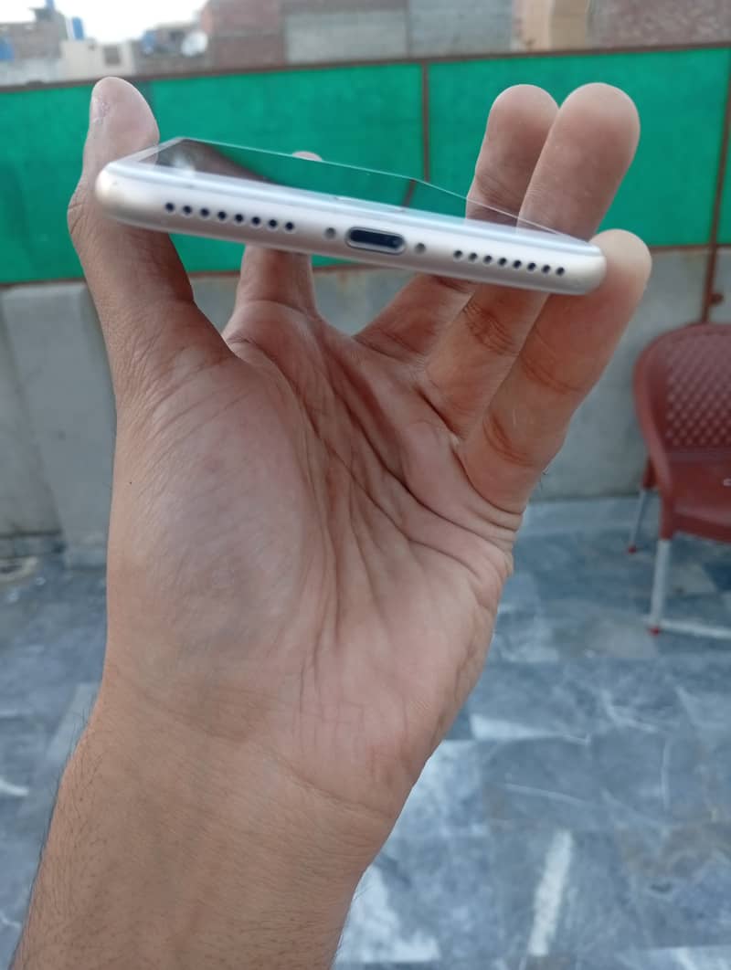 Exchange possible with Good phone only 2