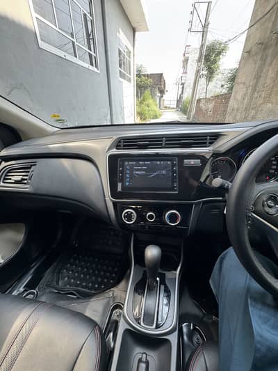 Honda City IVTEC 2025