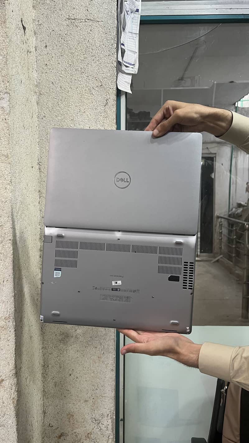 Dell3551 2