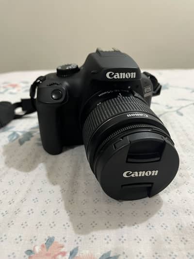 DSLR canon D4000