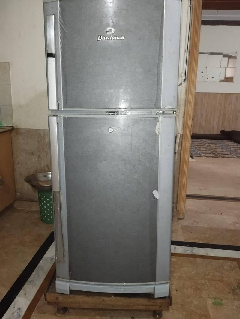 Refrigerator 0