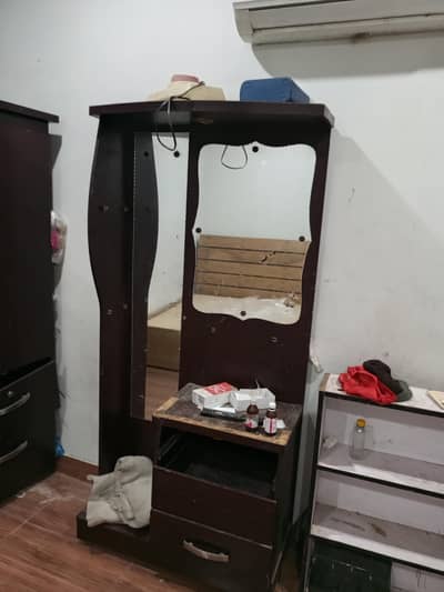 use furniture