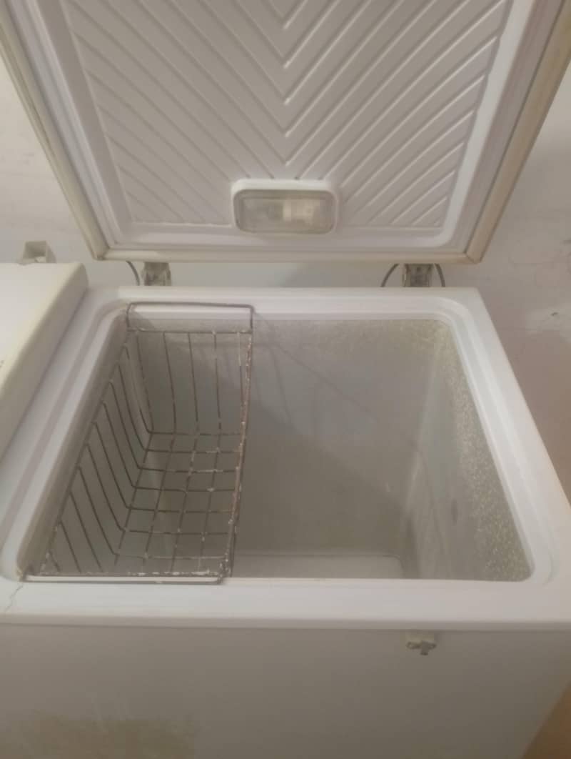 Waves freezer 7