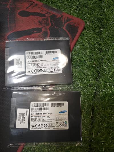 128 gb samsung ssd 2.5 excellent condition