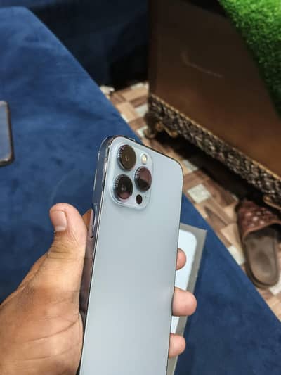 Apple iPhone 13 Pro Max