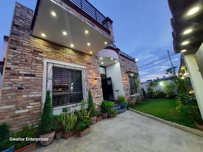400 Sq Yard. House On 100 Feet Wide Road , Gwalior Society