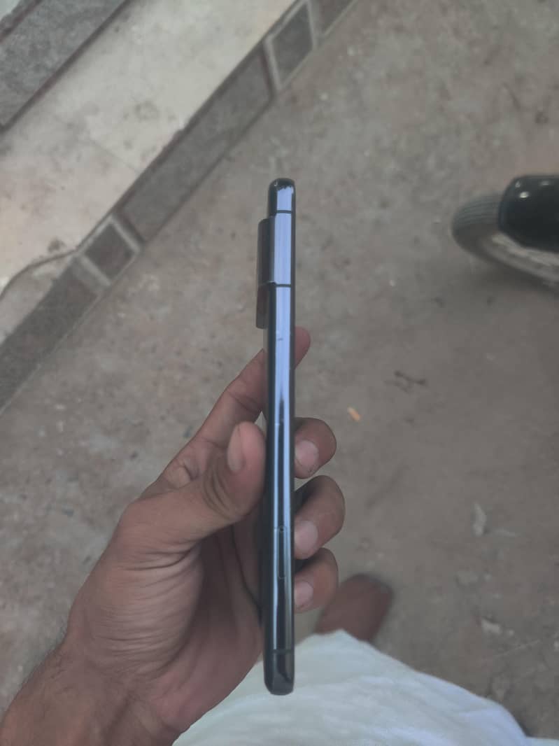 Google pixel 8pro 2