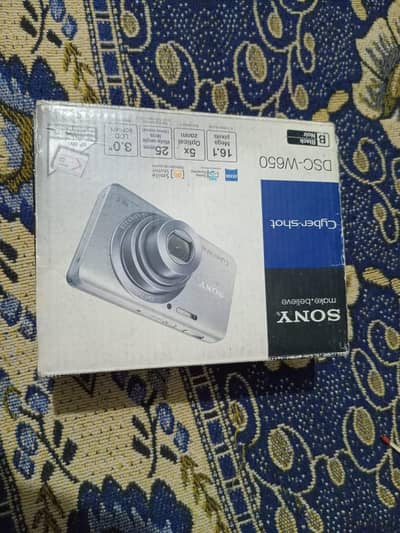 Sony cyber shot DSC-W650.