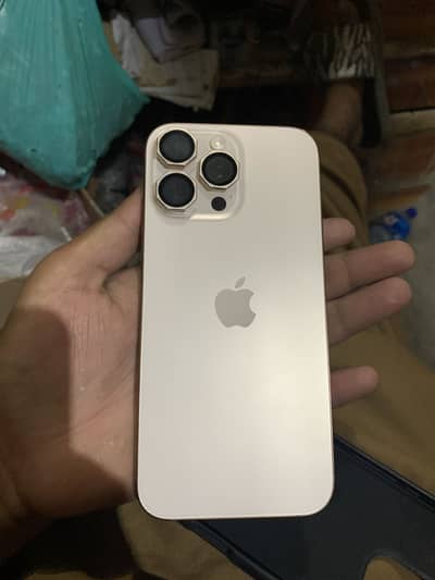 Apple iPhone 16 Pro Max