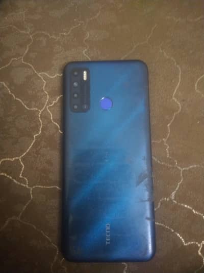 Tecno Pouvoir 4