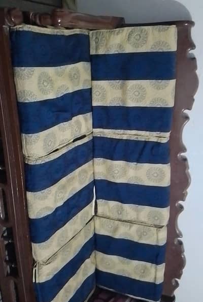 5 Seater Wooden Sofa Set for Sale – Good Condition