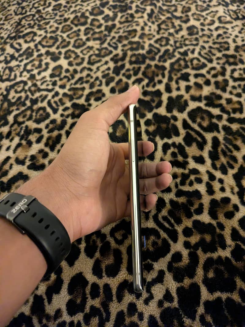 OnePlus 8 3