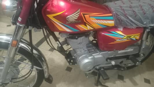 honda125 26model new all nmb lga hua ha urgent sale