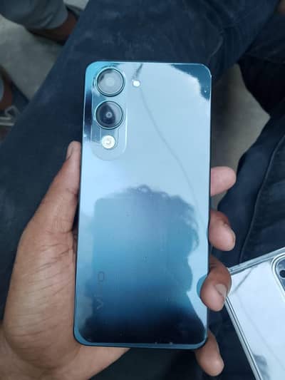 Vivo Y04