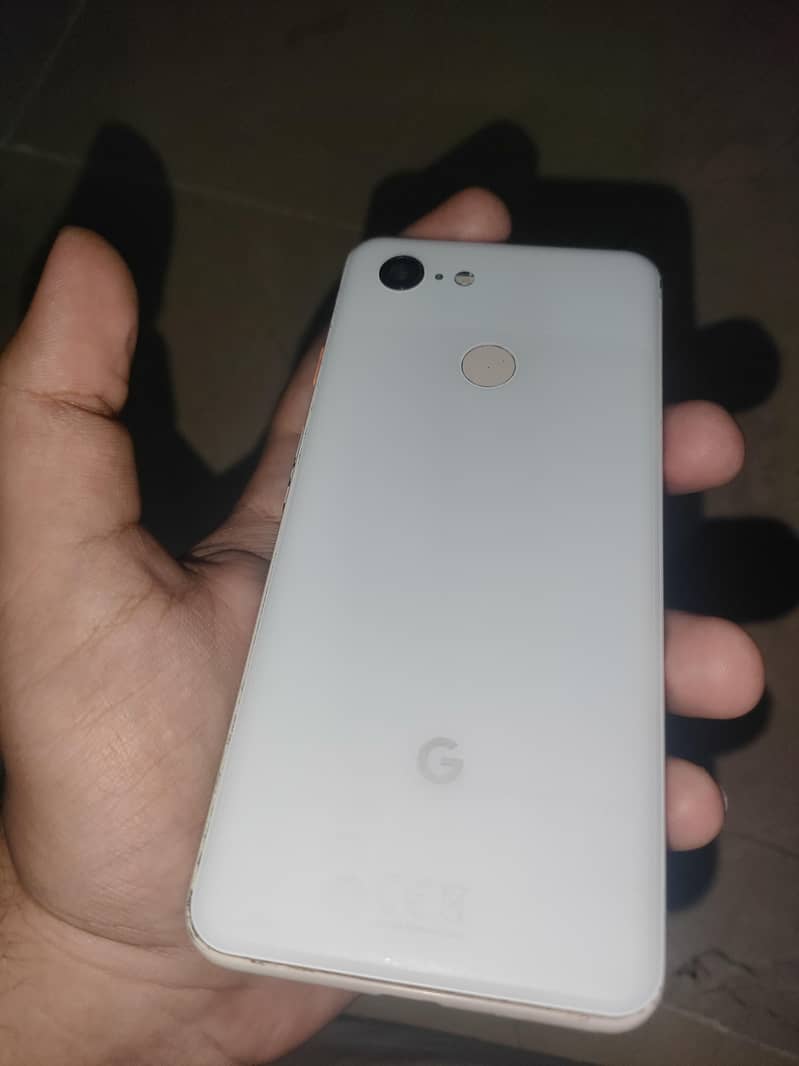 Google Pixel 3 0
