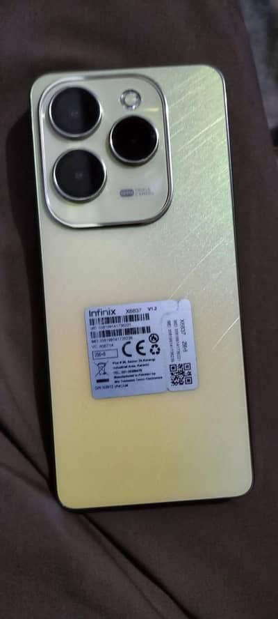 Infinix Hot 40 Pro