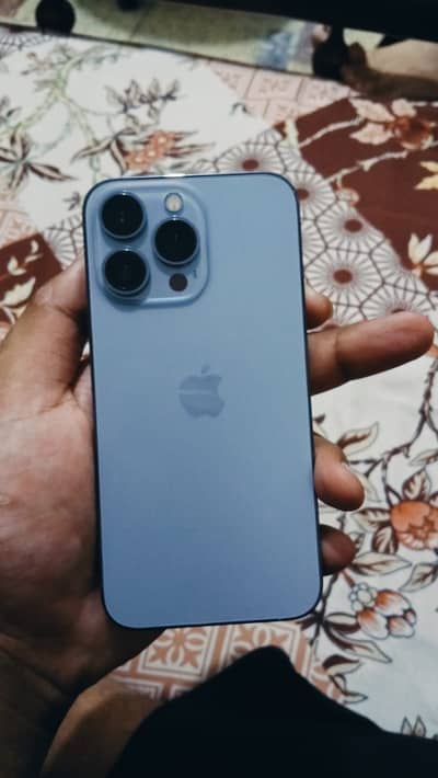 Apple iPhone 13 Pro