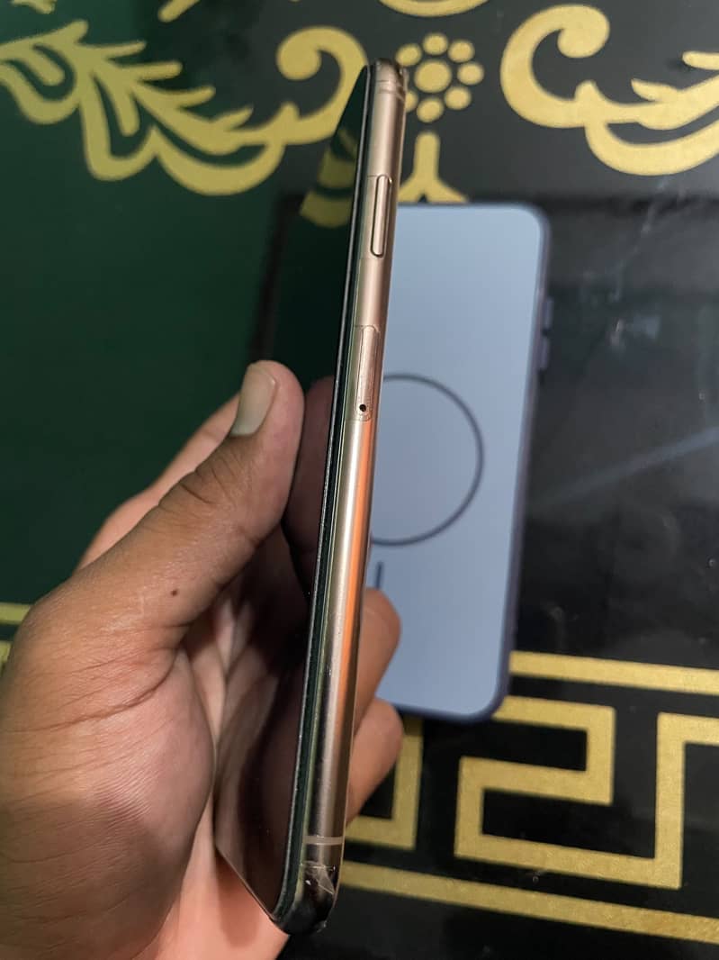 IPHONE XS MAX 2