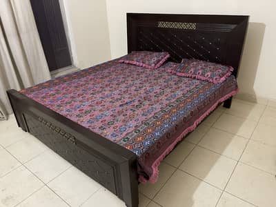 Double bed with mattress for sale