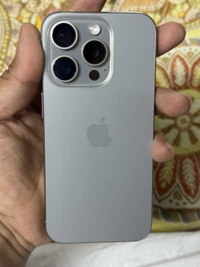 Apple iPhone 15 Pro