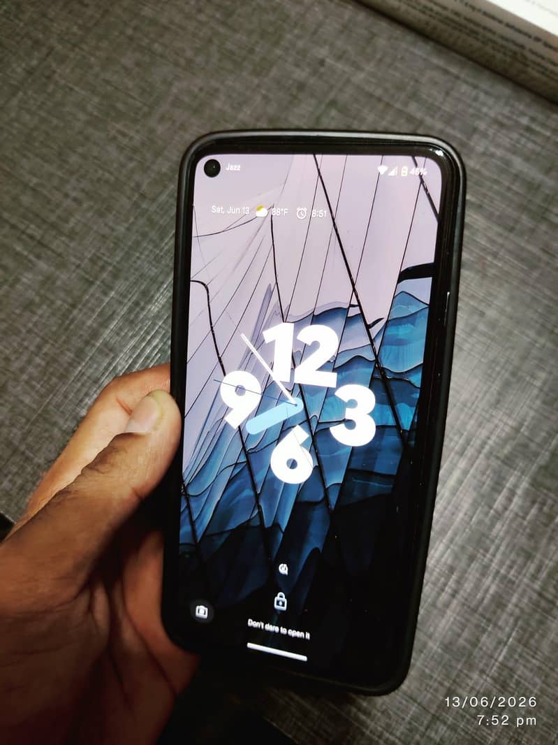 Google Pixel 5 4