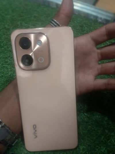 vivo y 28