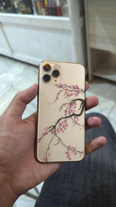 iPhone 11 Pro factory unlocked