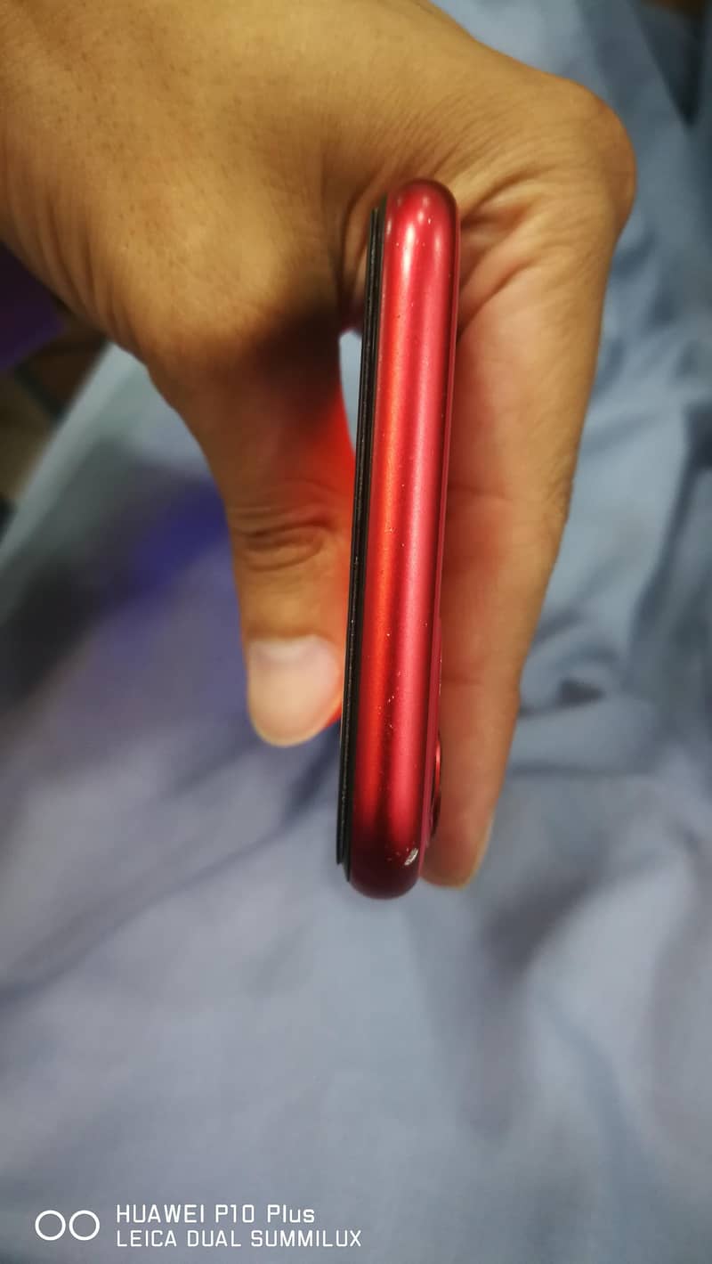 Apple iPhone 11 3