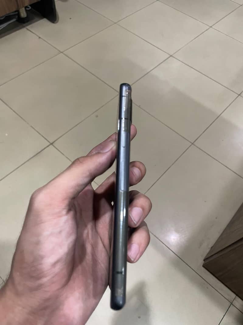 Google Pixel 7a 2