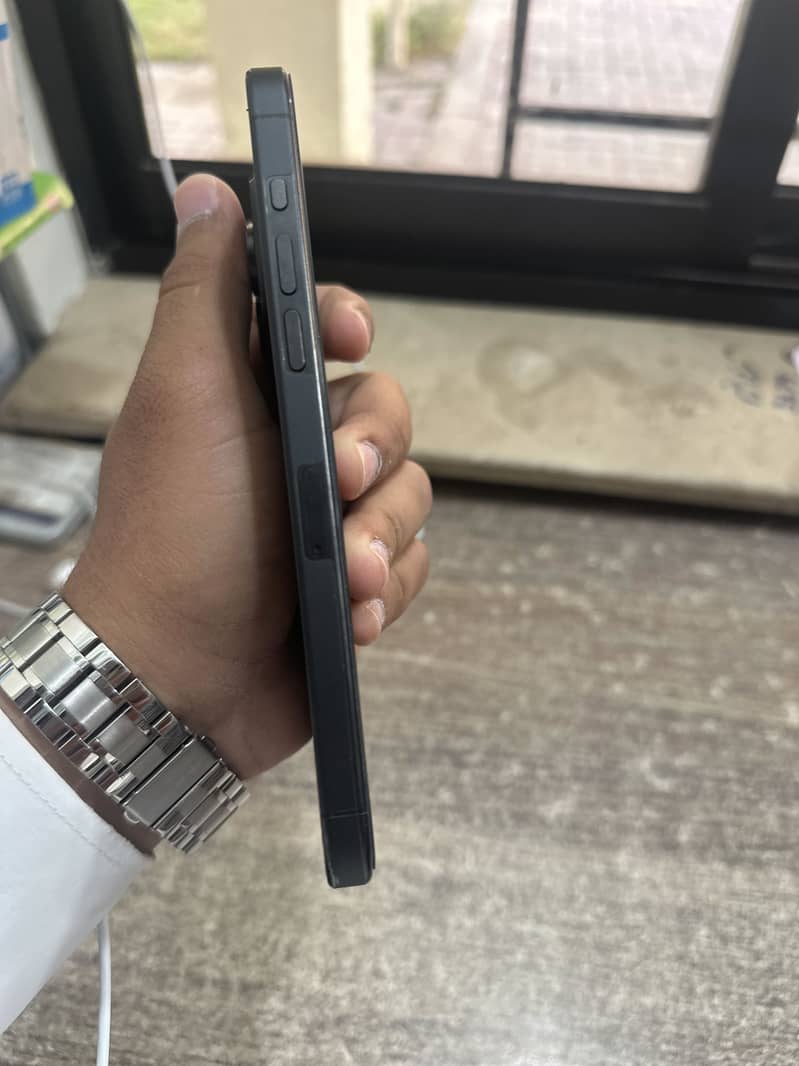 Iphone 15 Pro Max 0