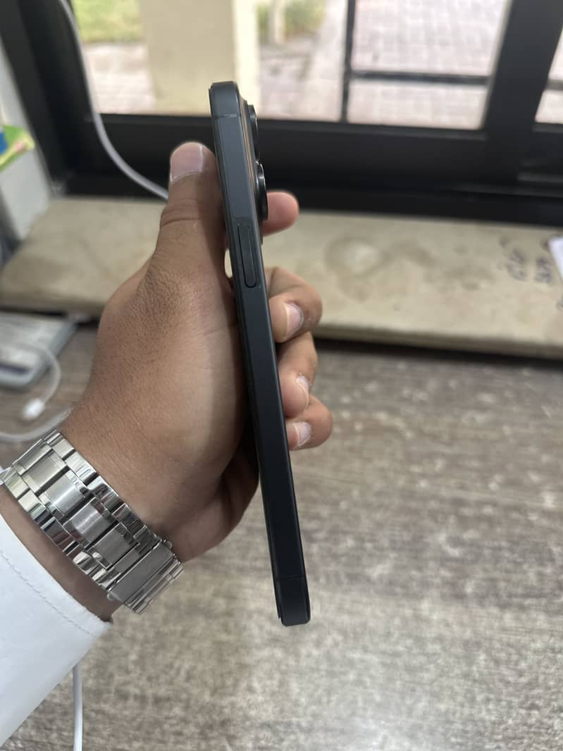 Iphone 15 Pro Max 5