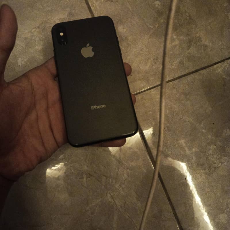 iPhone X 1