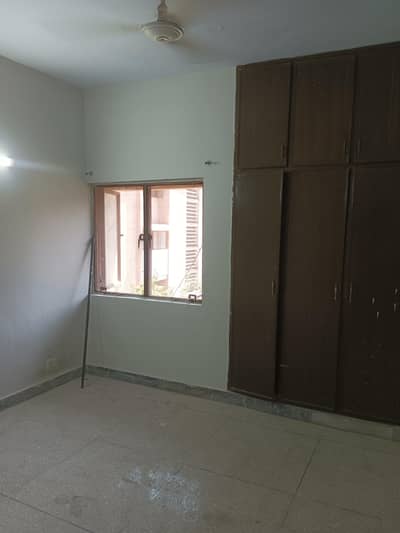 G-11/4 FGEHA E-Type 2nd Floor Flat For Rent