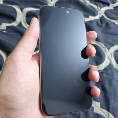 Apple iPhone 16 Pro