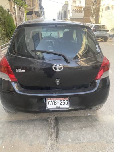 Toyota Vitz 2011