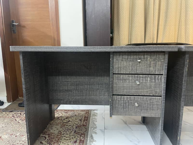 Study/computer/office Tables x2 2