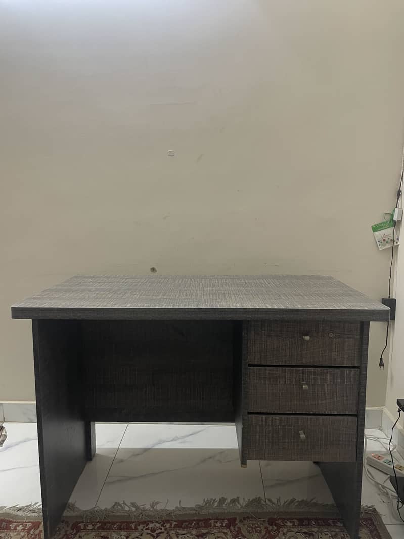 Study/computer/office Tables x2 5