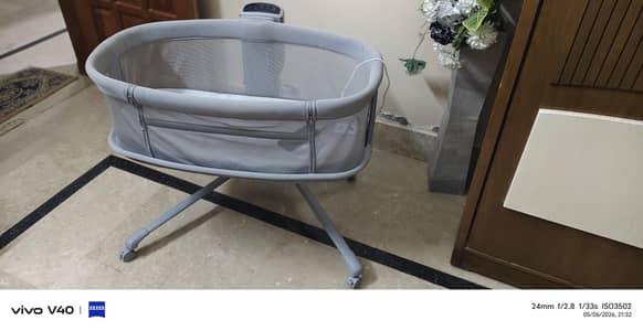 4 in 1 Baby Bassinet / Co-Sleeper Cradle and Swing Cradle